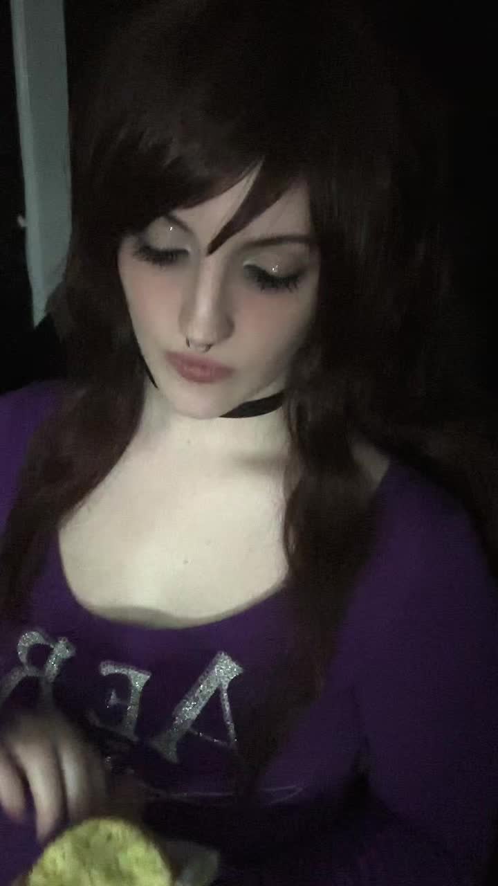 @💜