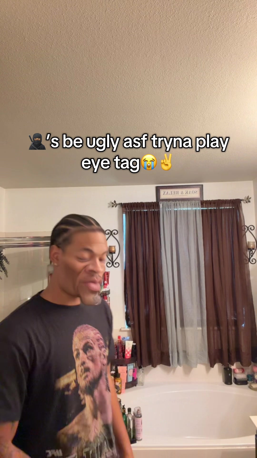 @D A E