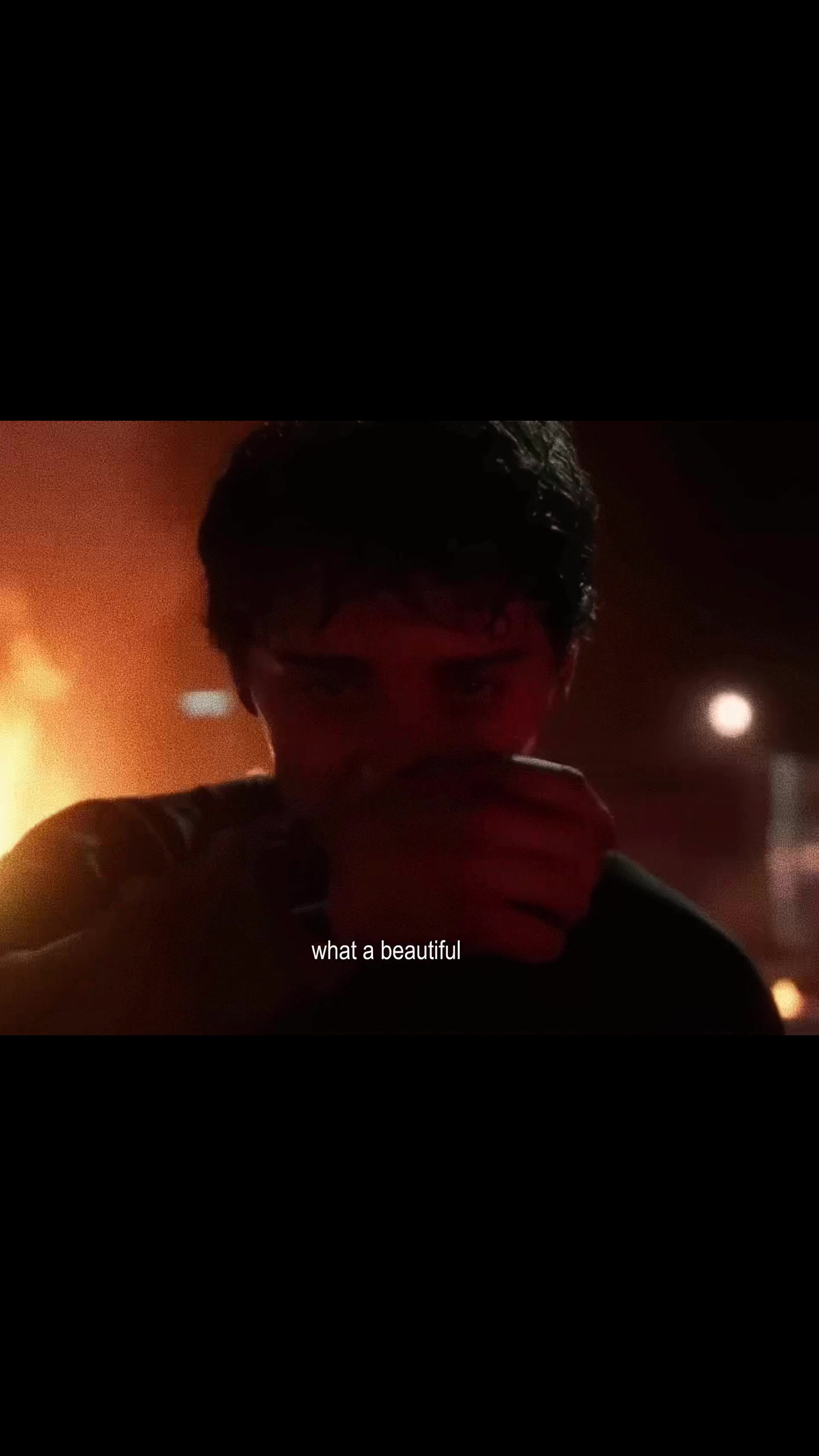 @✮