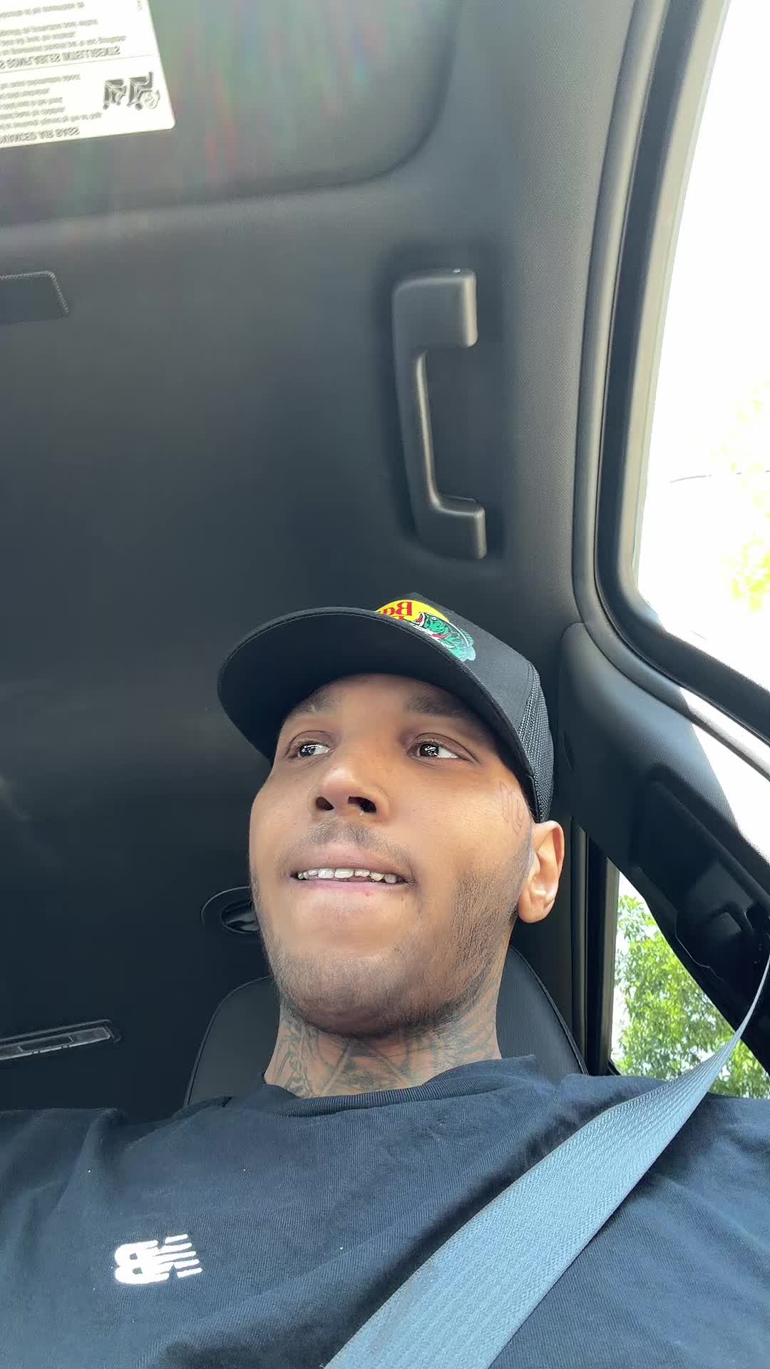 @Marcel🦈
