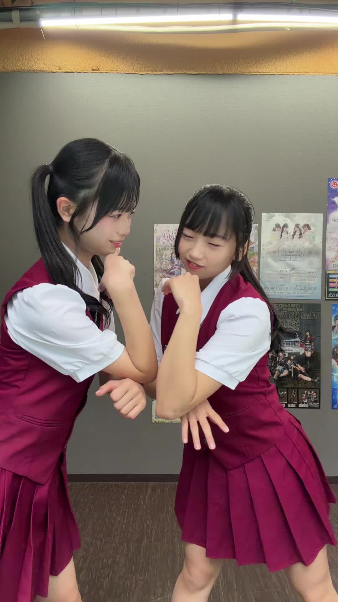@ここにゃ