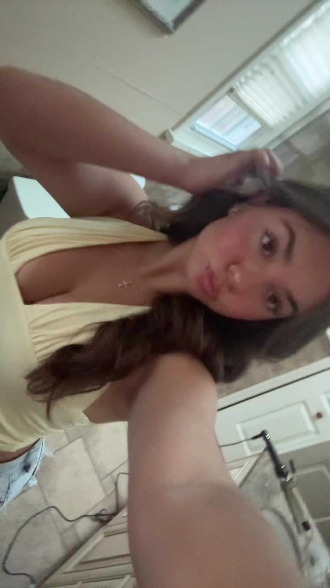 @avacheckeye