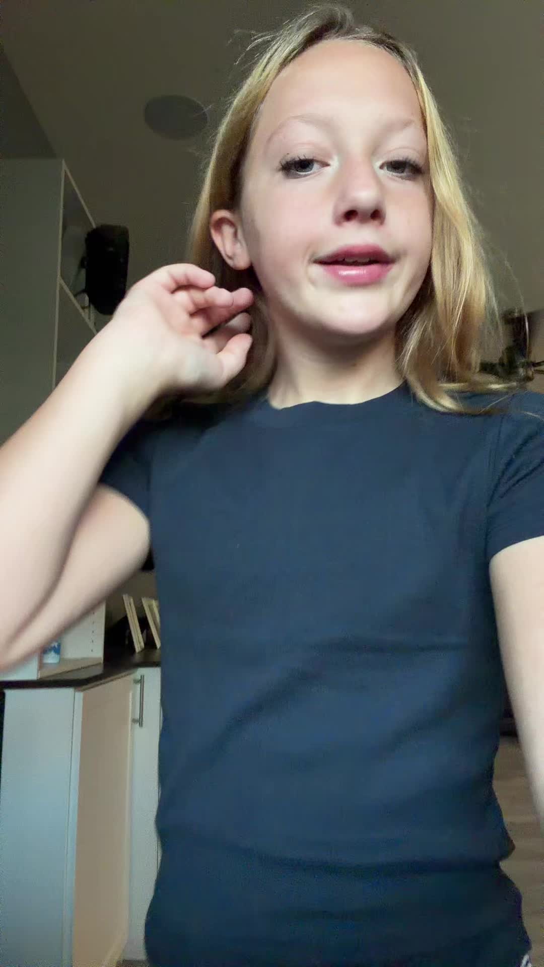 @Suttzgirls