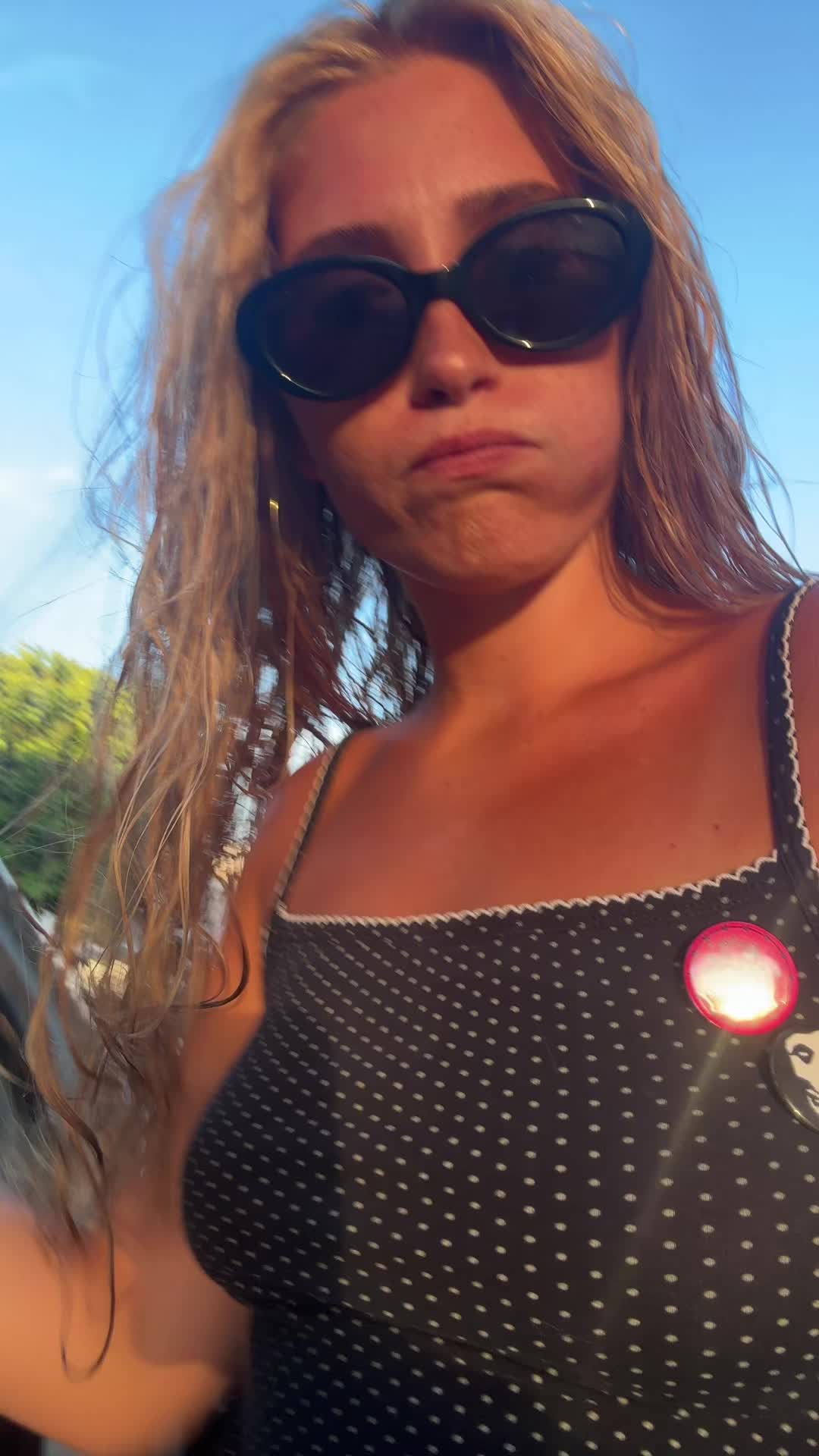 @🐞
