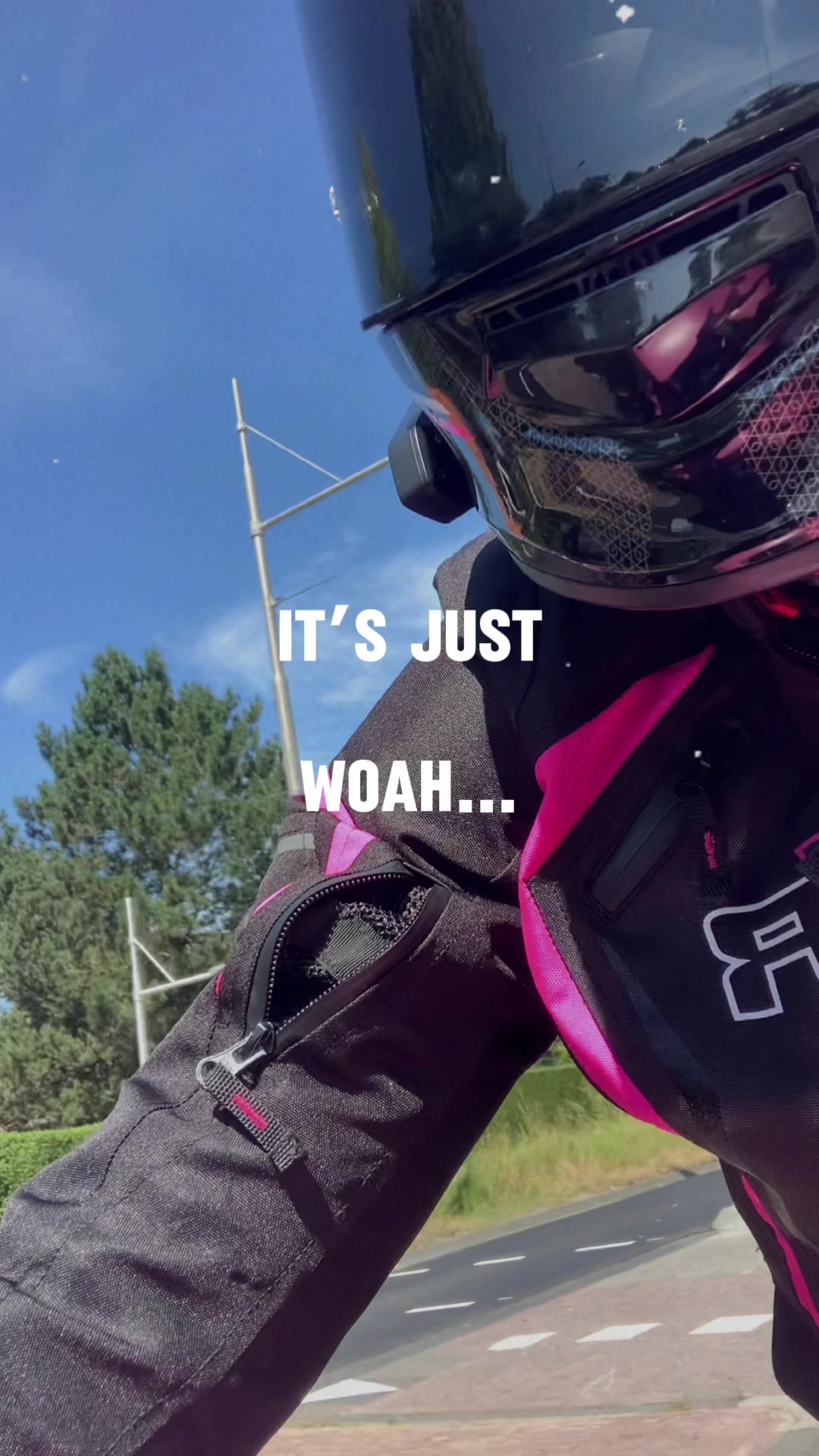 @pink_bikergirl