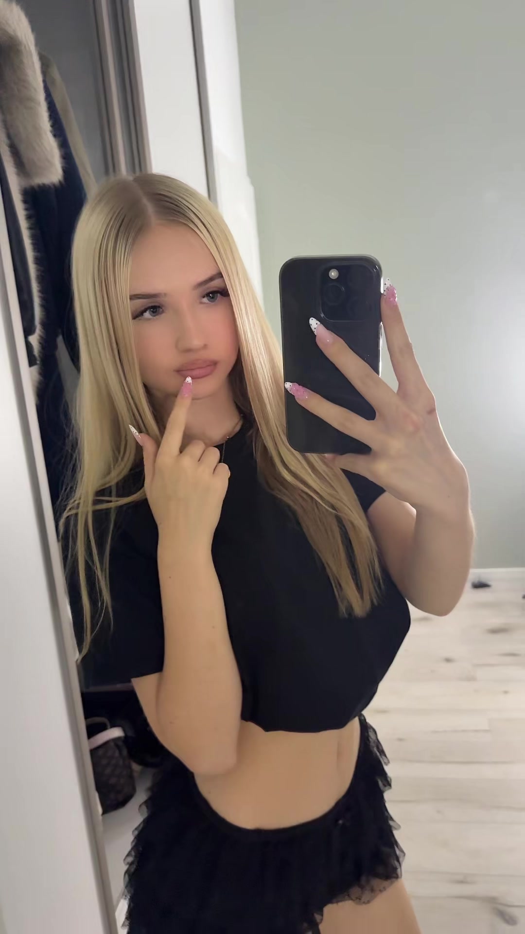 @omgtolenkaa