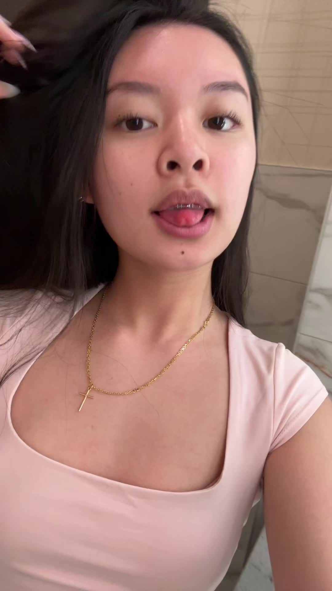 @leah