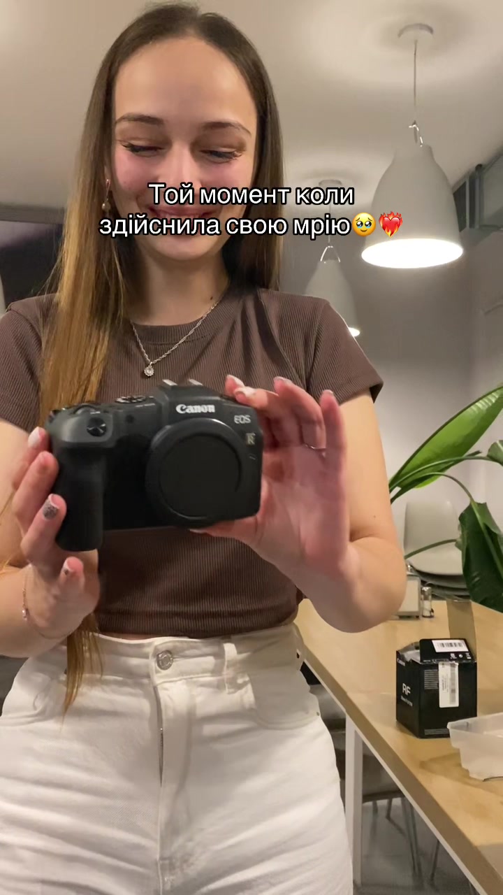 @𝑴.