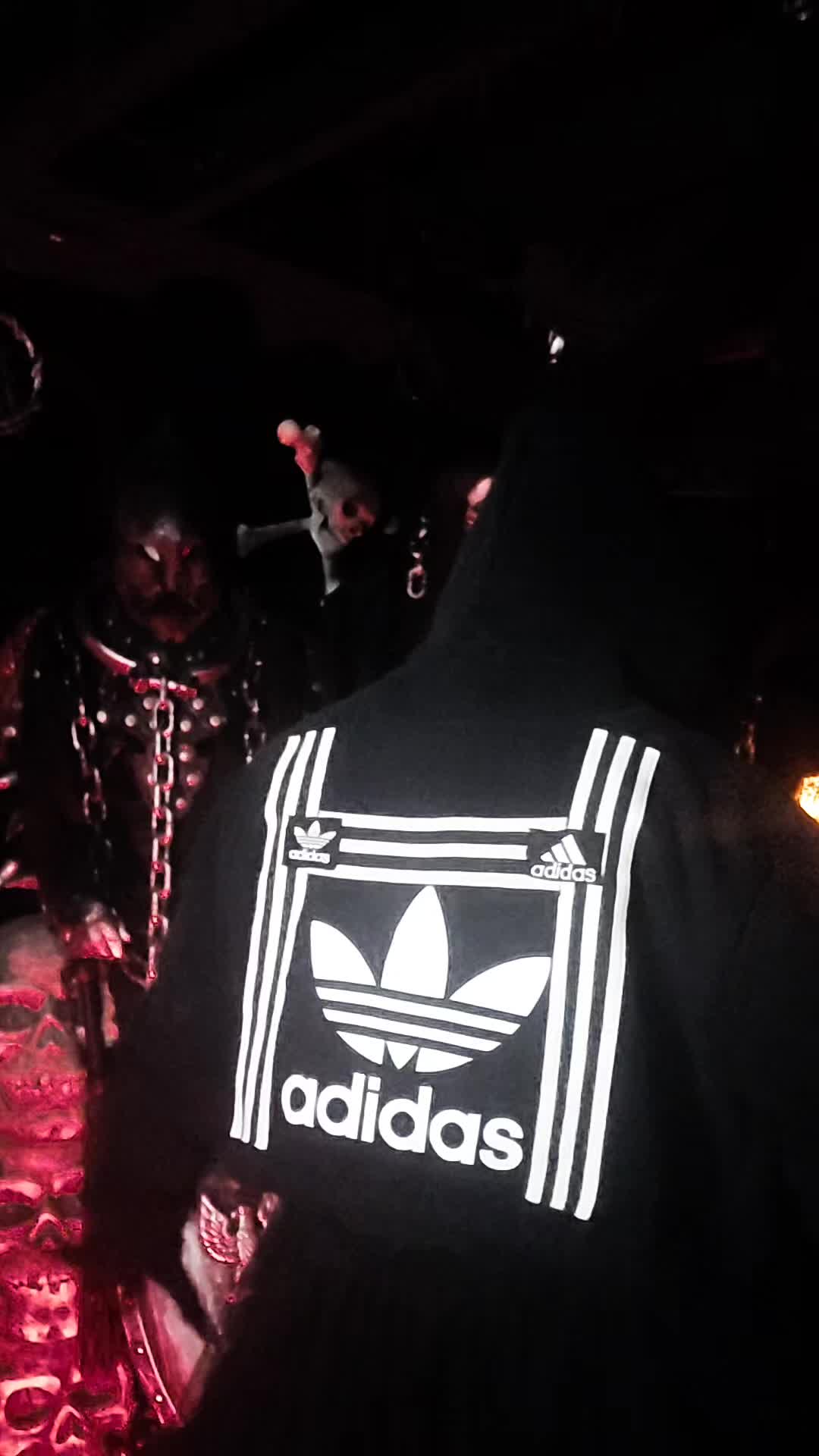 @DarkWonderland