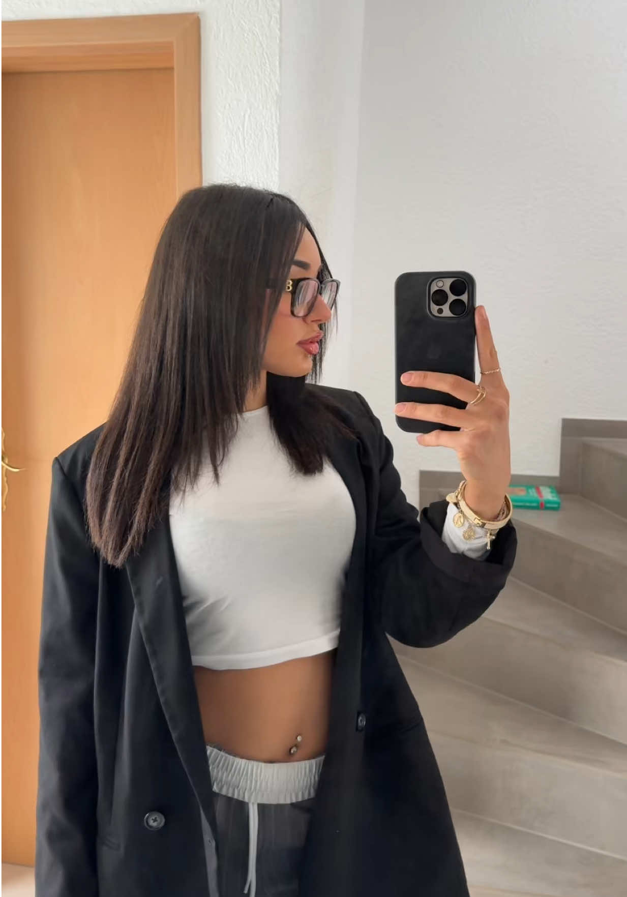 @lo
