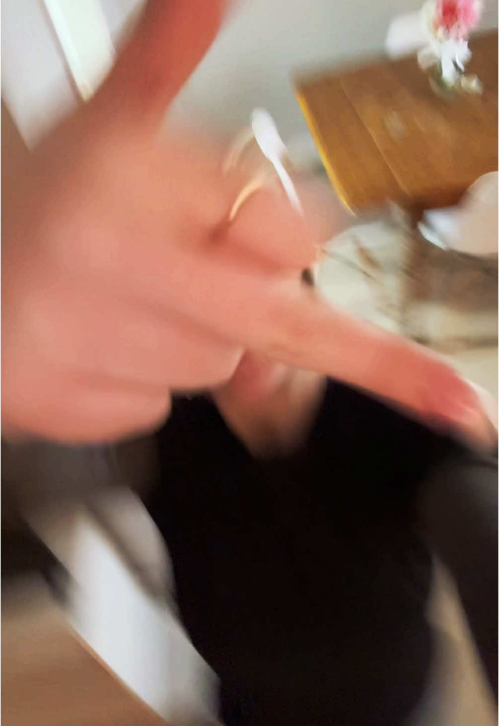 @nicole