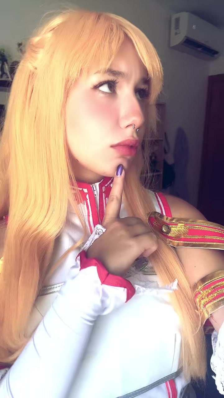 @𝓔𝓵𝓮𝓷𝓪 ☯️