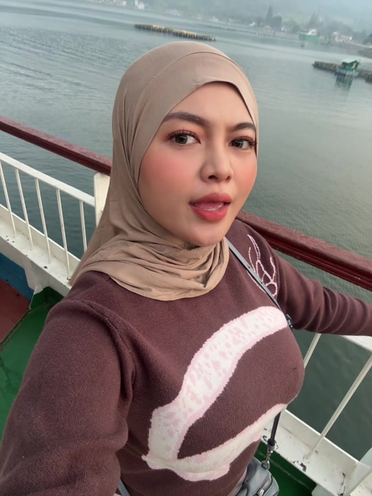 @Clara