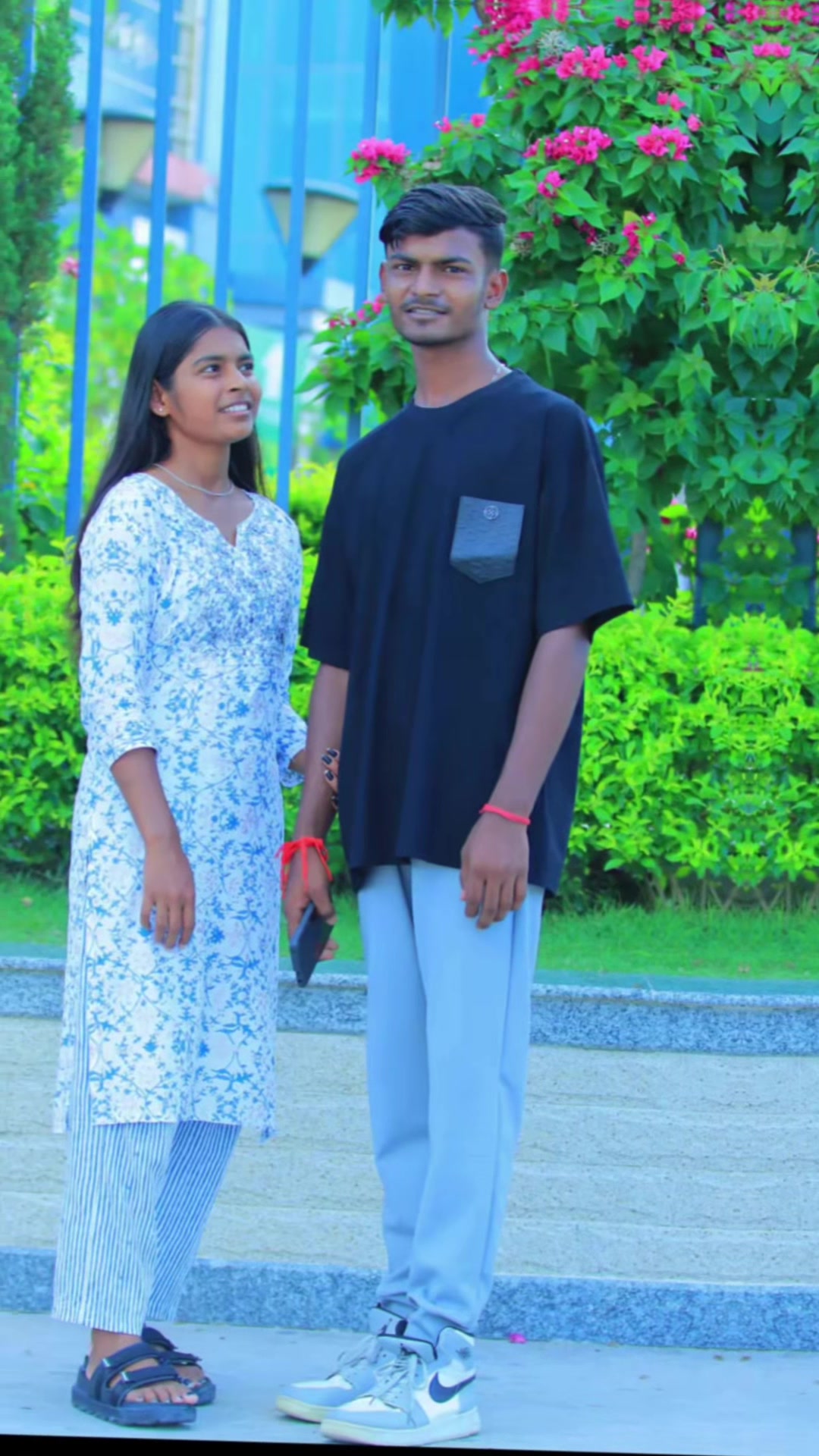 @꧁༒❣️Ree_yuu Mandal❣️༒꧂