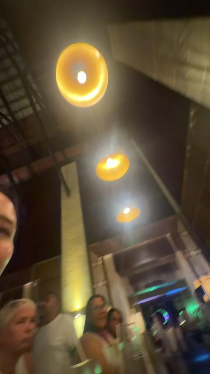 @thatafreitas