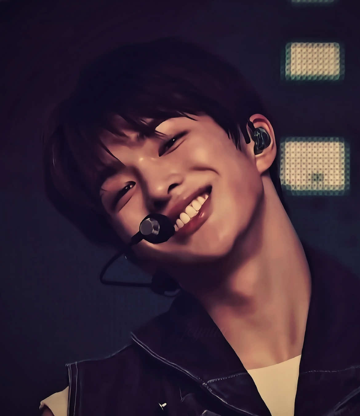 @jeyna୭ ˚.