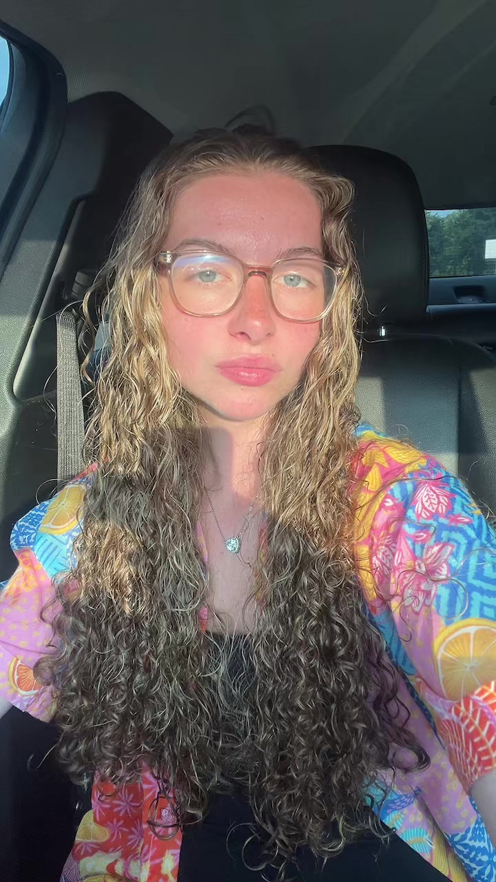 @Jalynn3.