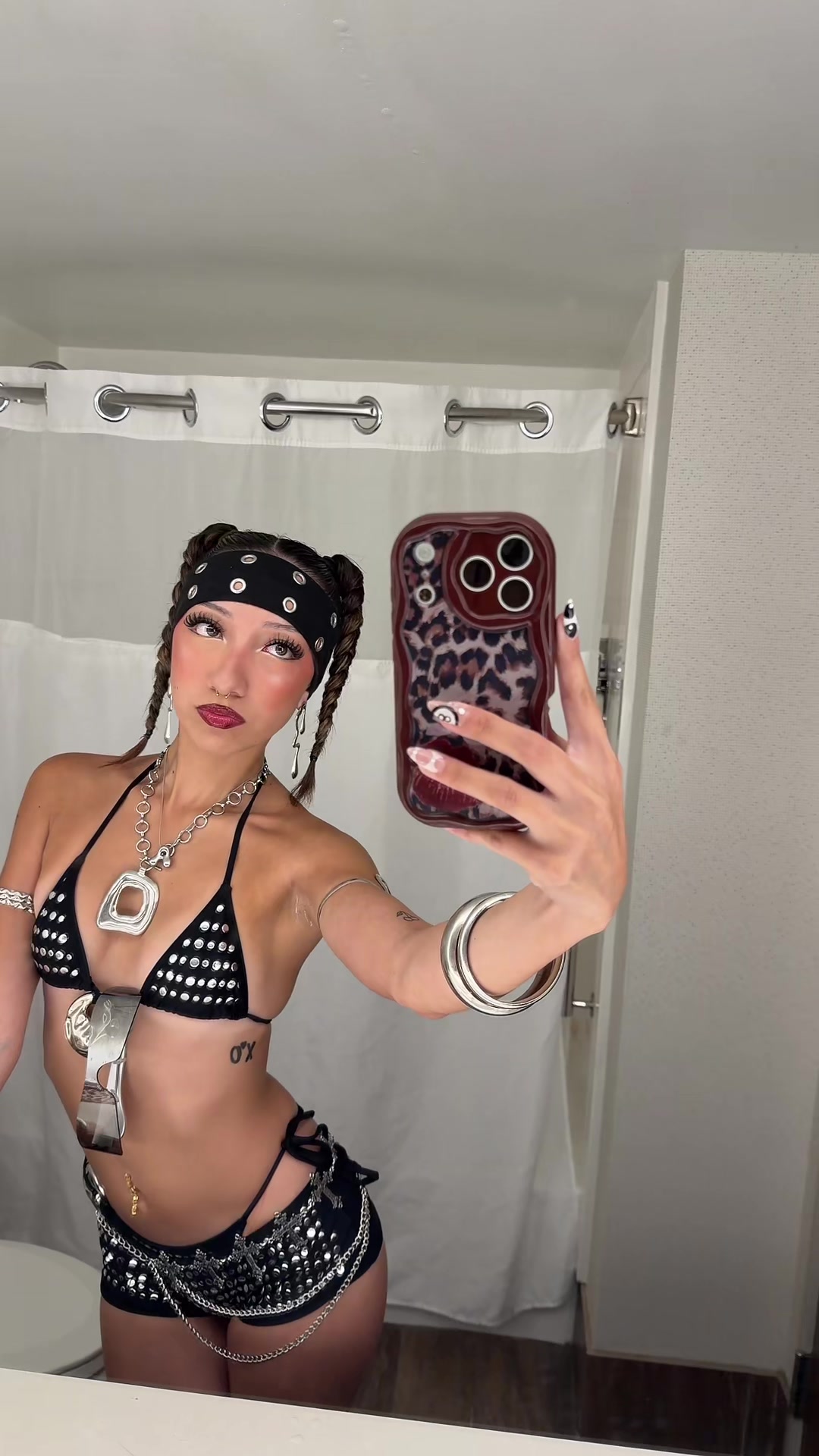 @AMAYA