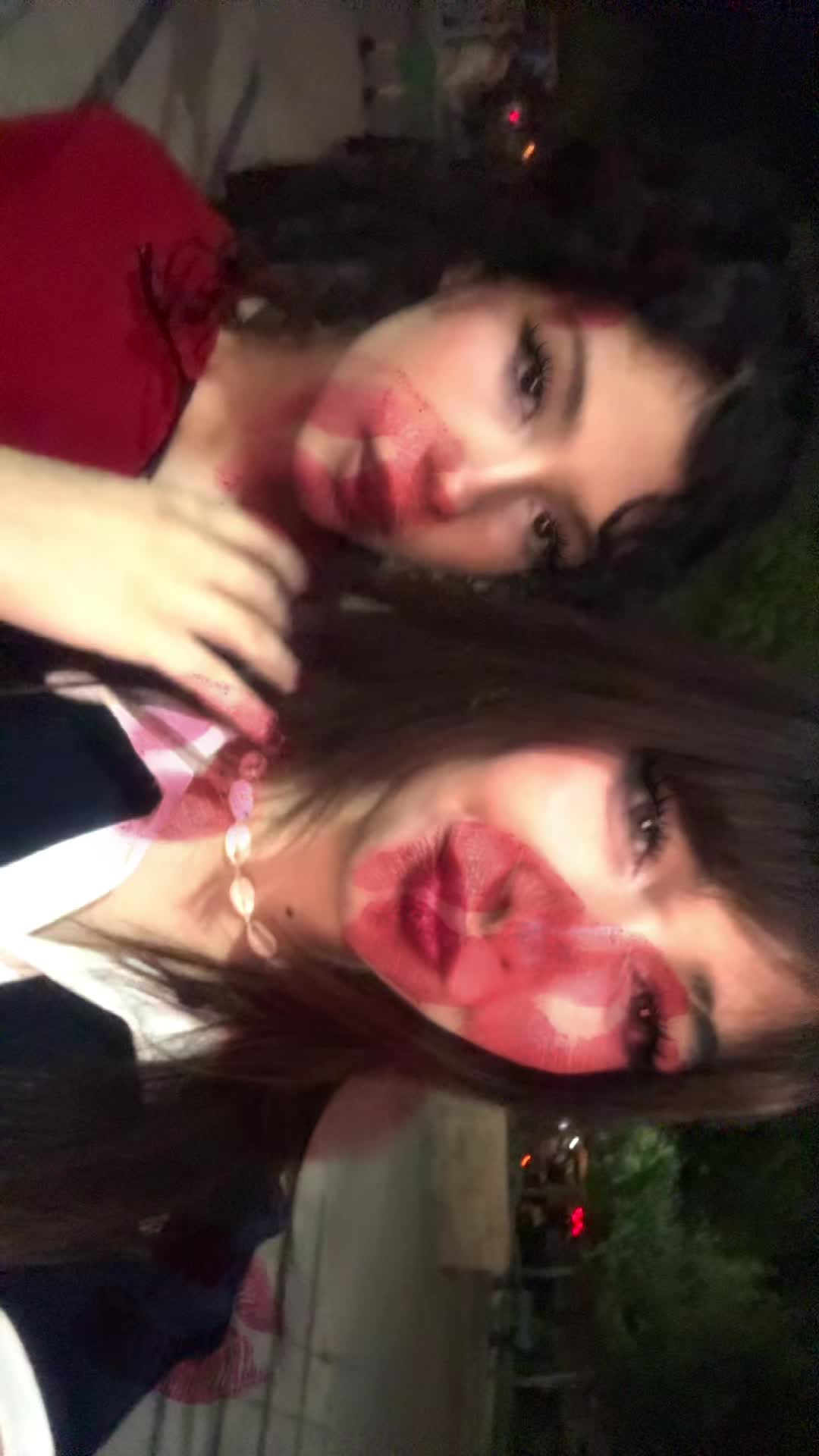 @روژآن