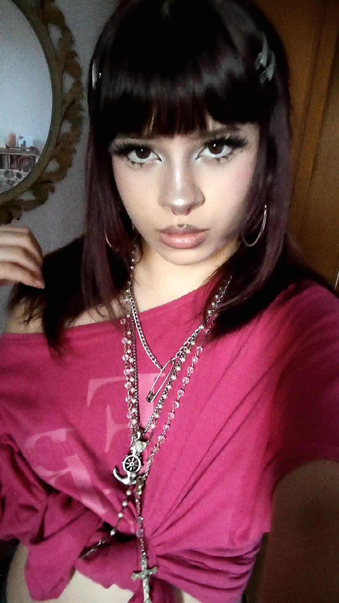 @𝓐, 🚬
