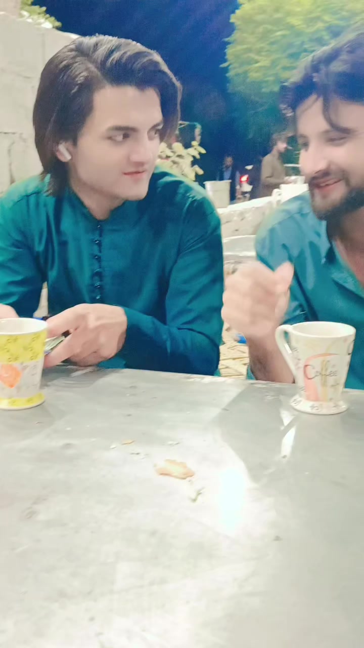 @Dani Gull 🚩