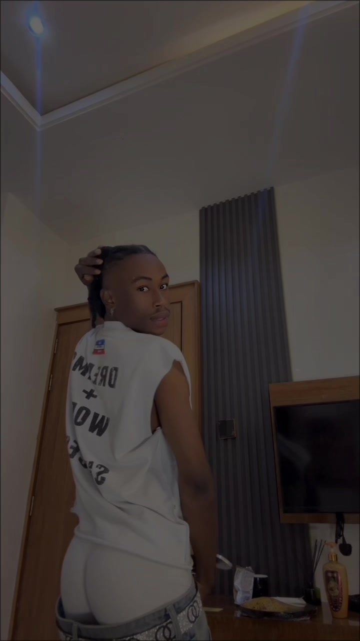 @Bobby Topboy🛍️👑🇳🇬🎭