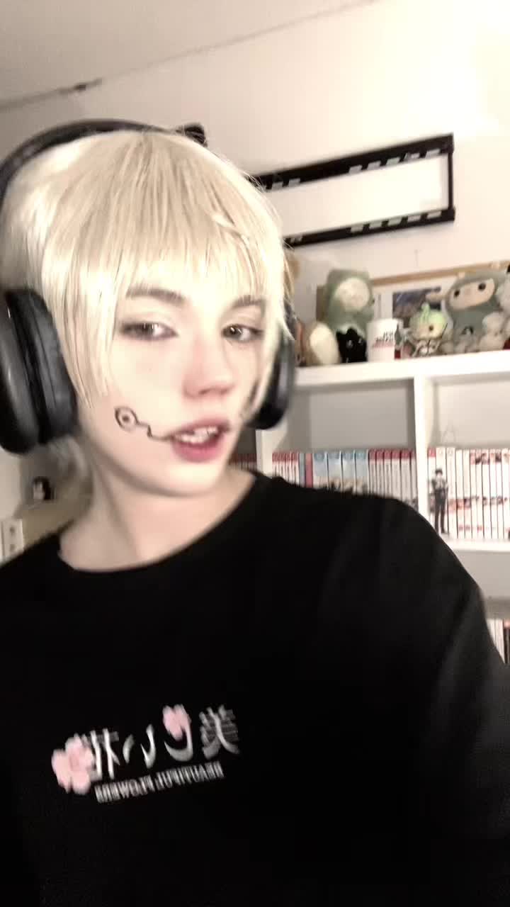 @Yonaఌ