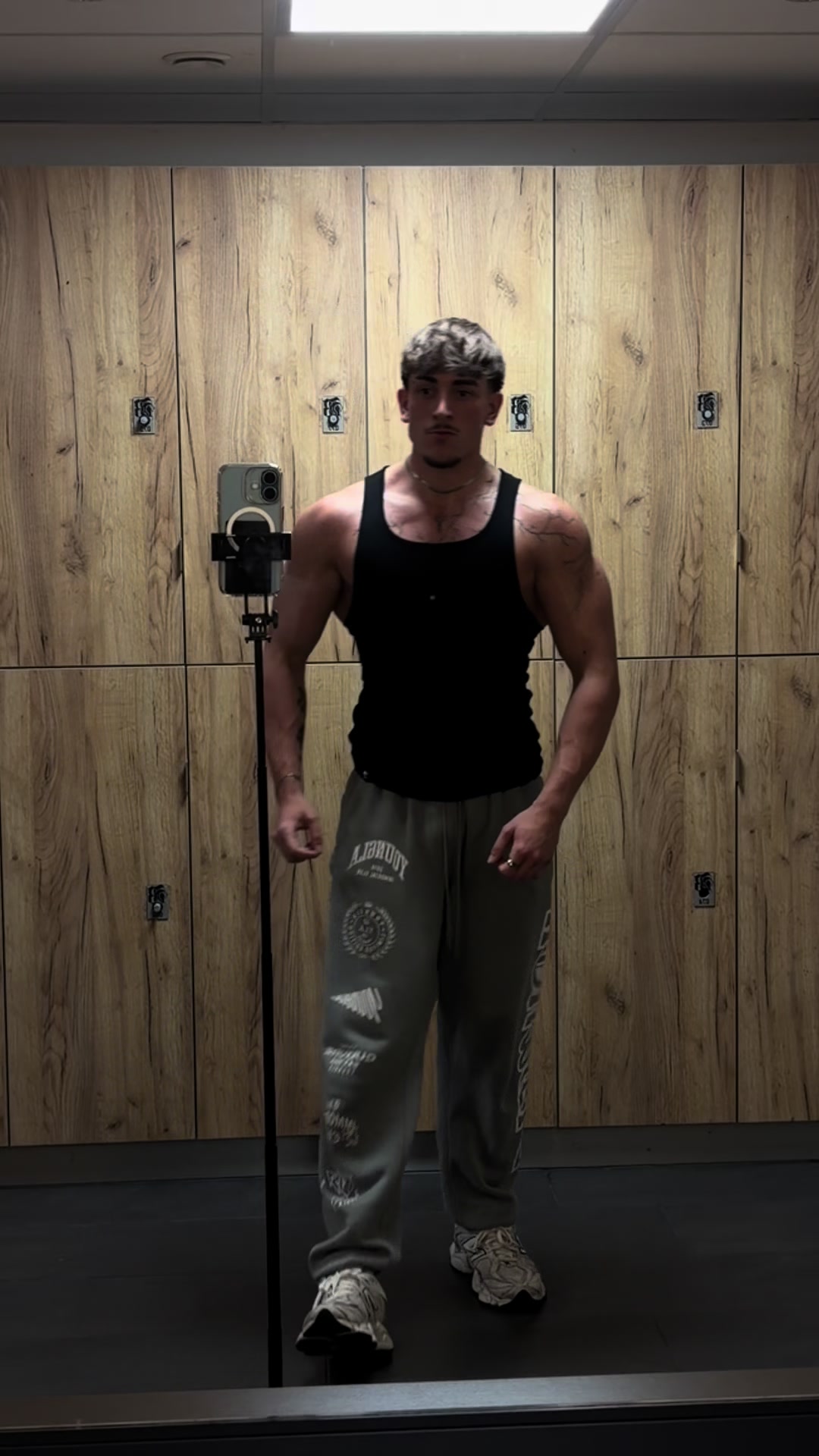 @jonas_raw