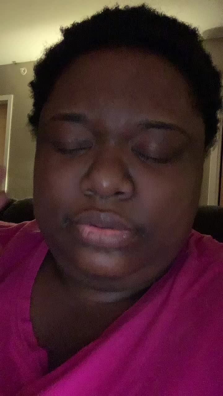 @AnnieBlueberry
