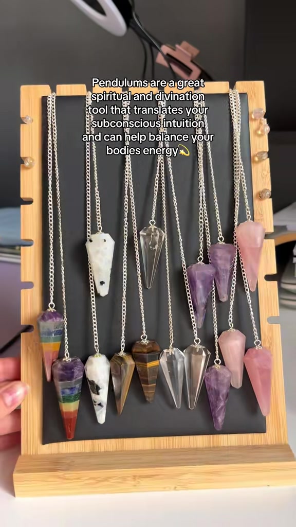 @ChloesCrystalEnergy