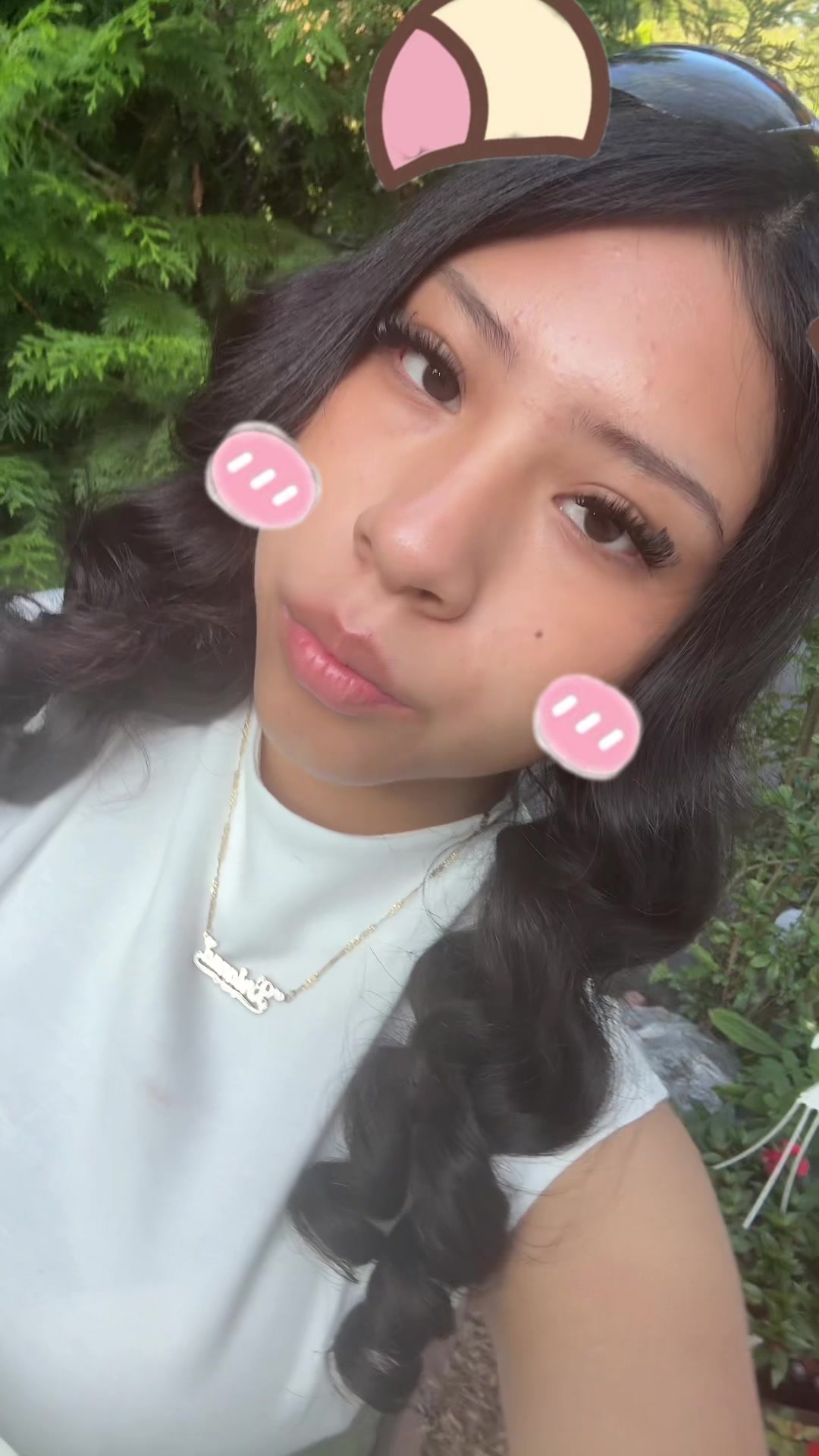 @⃟