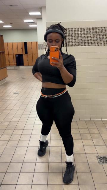 @NiqueCheeks