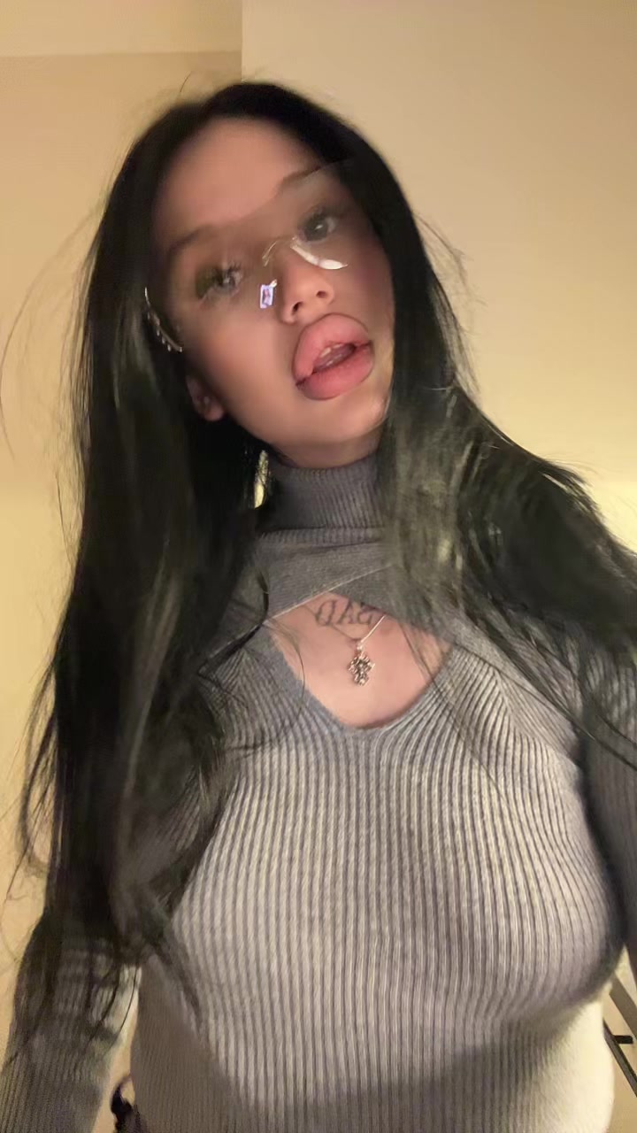 @Lolilol_l🍼