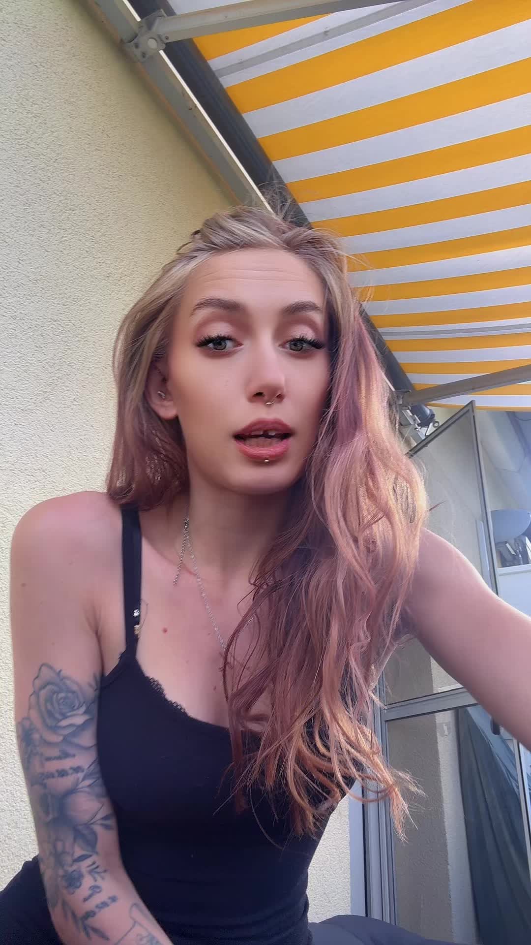 @Livinoox