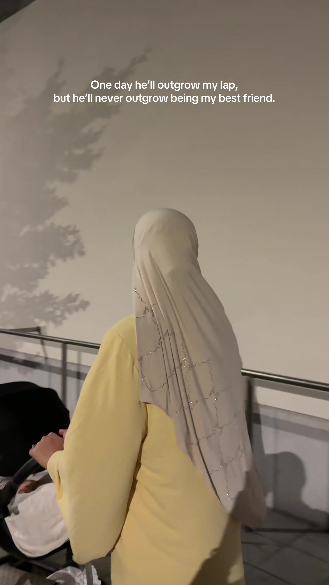 @aamani_farah