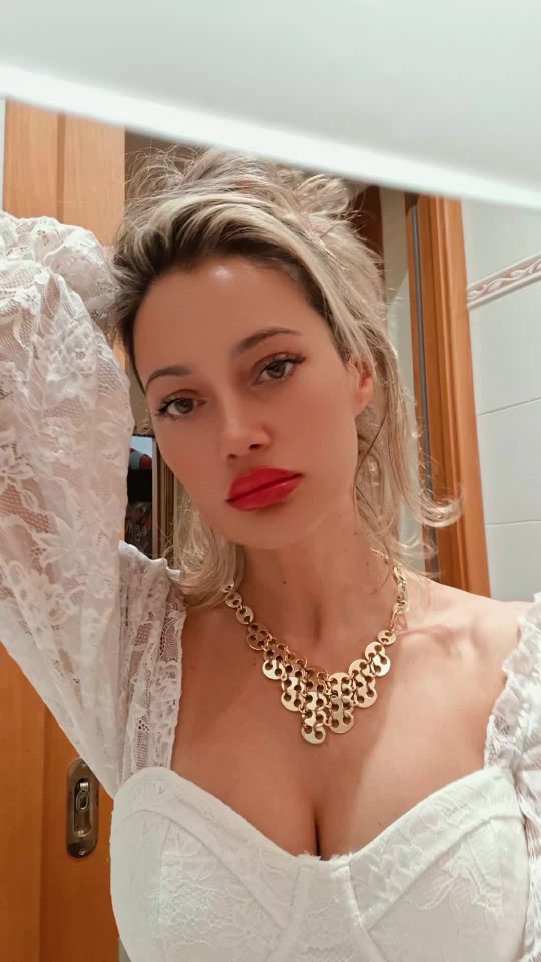 @DOAMNA ALINA♌️