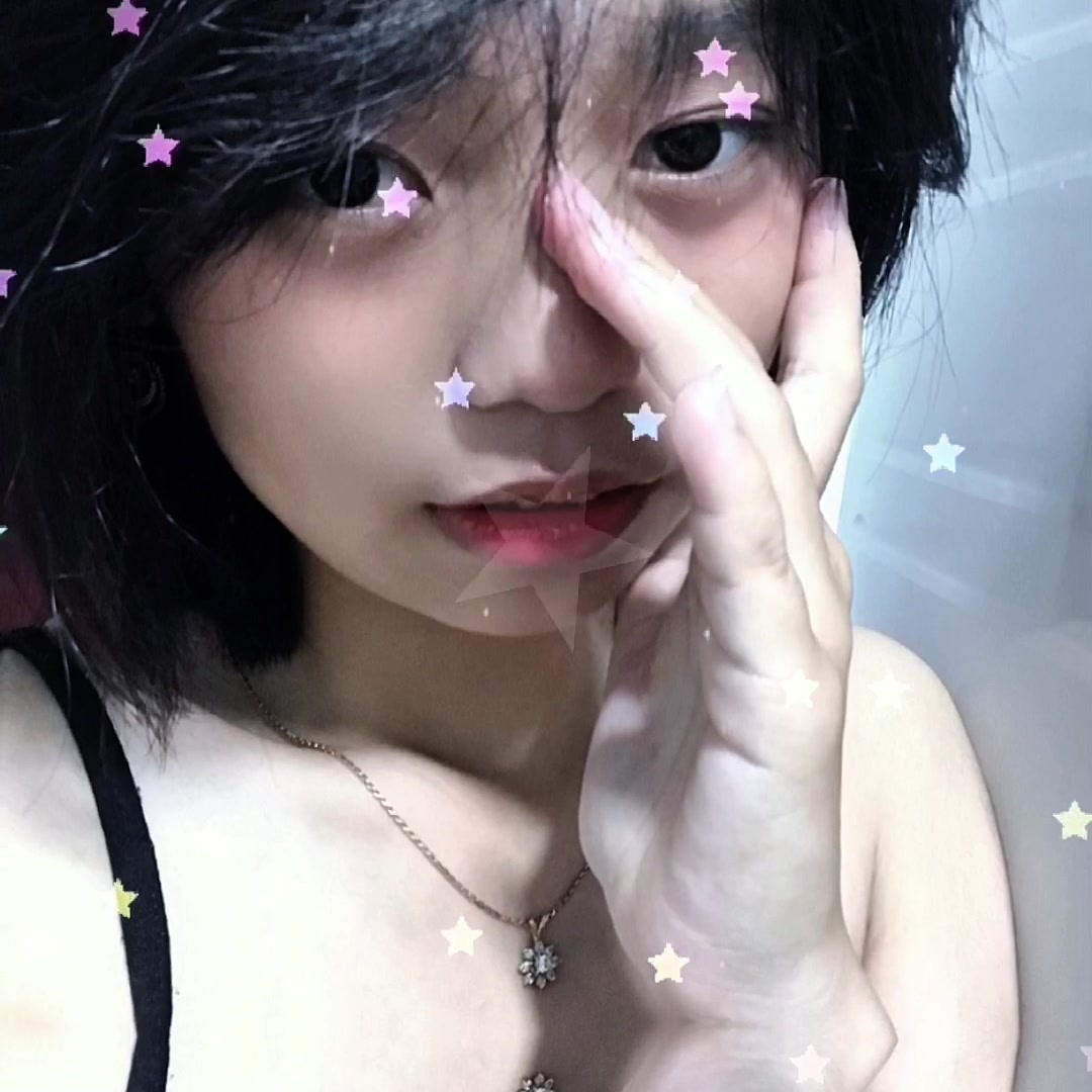 @nằm mơ mọc th&ecirc;m ch&acirc;n