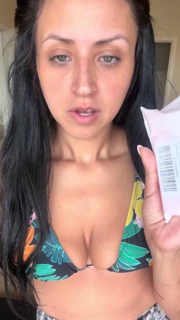 @rachreviewsitall