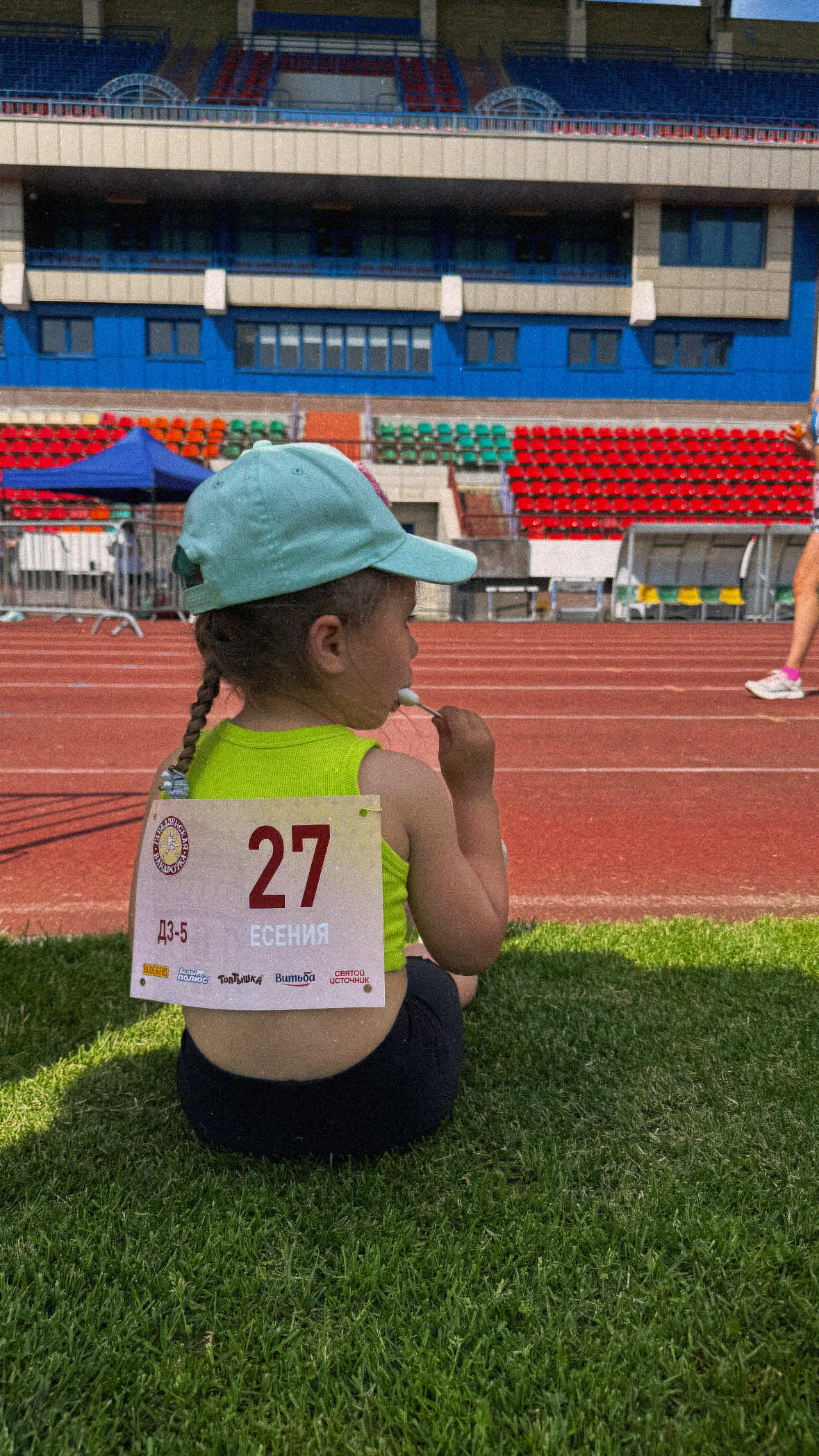 @CaptainZefirok