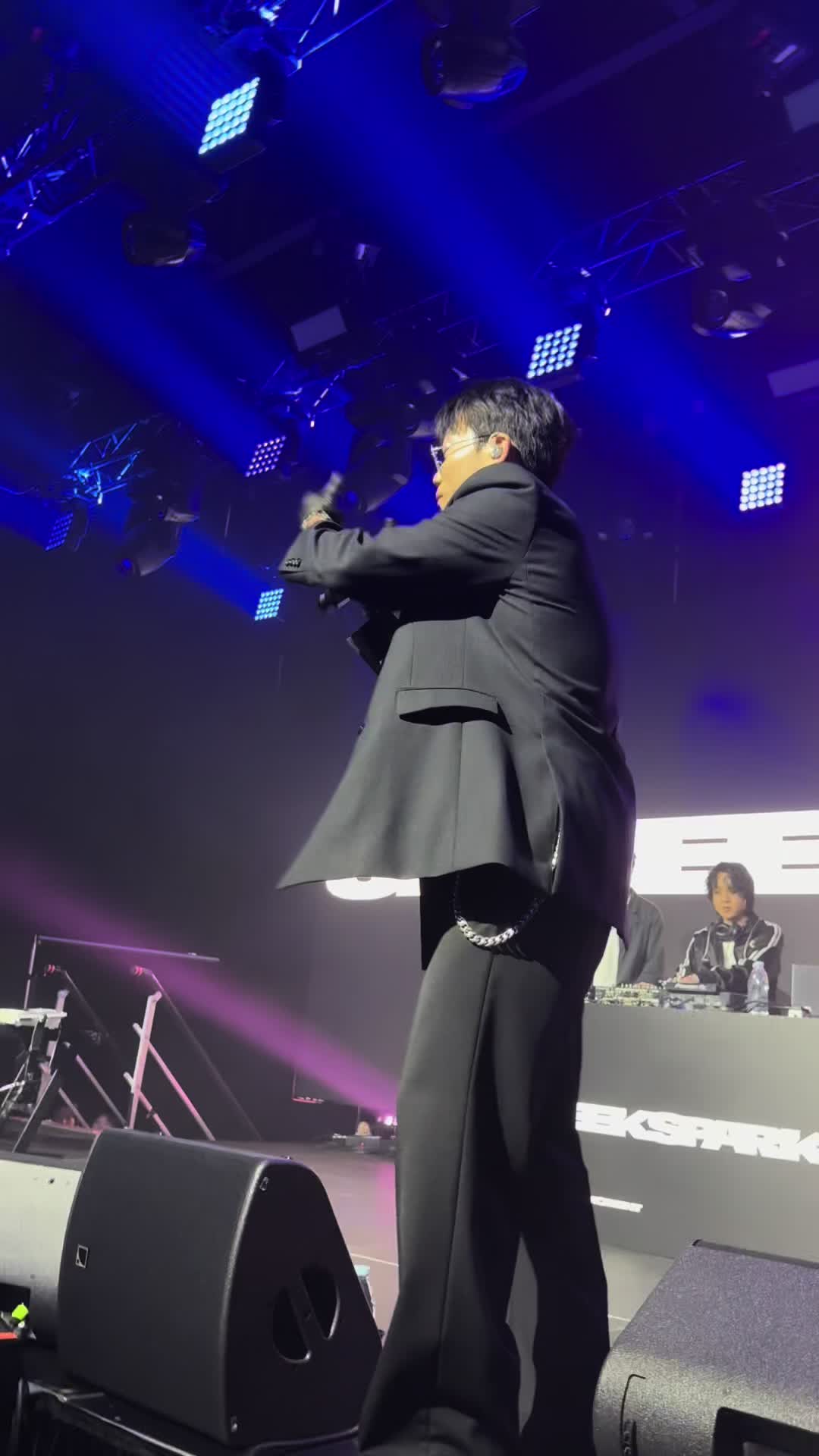 @Pooh_Zhang