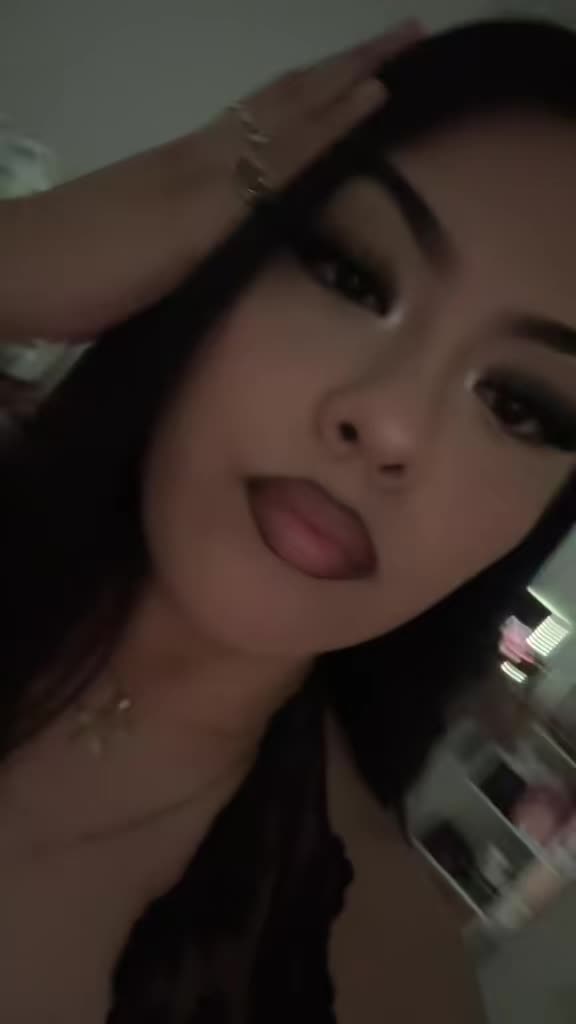 @hkcries