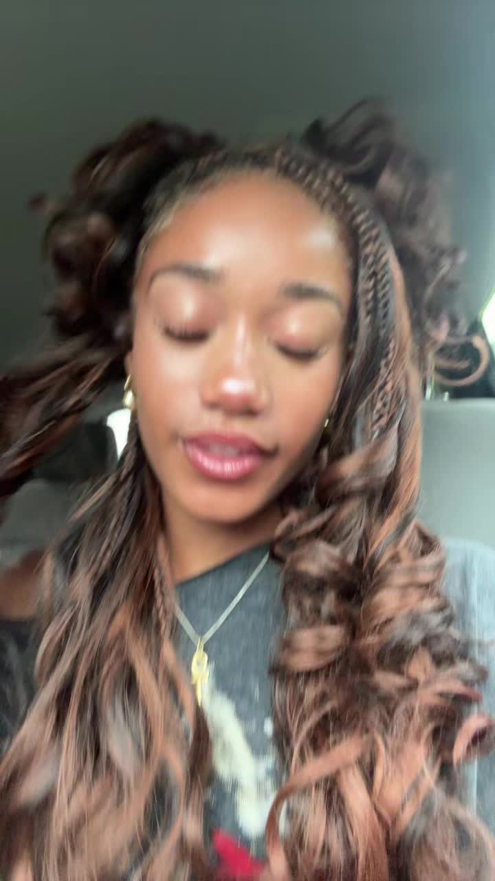 @Mani👅