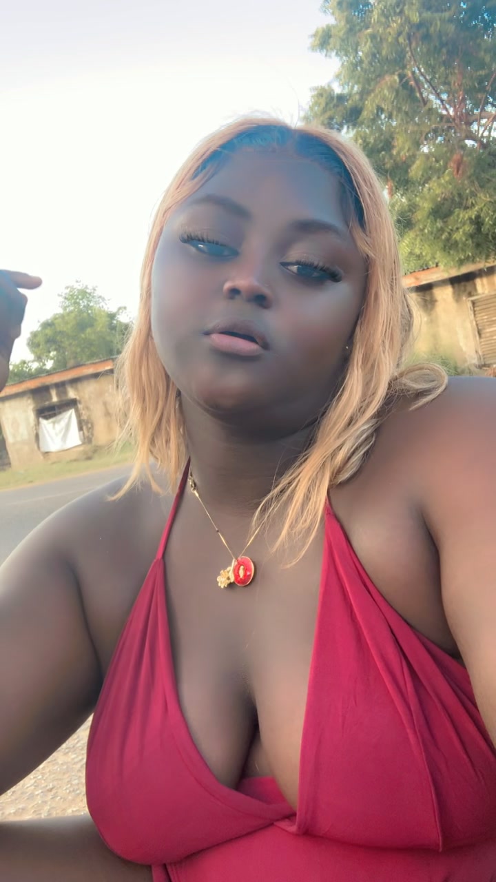 @OHEEMA JENNY 👑🥰
