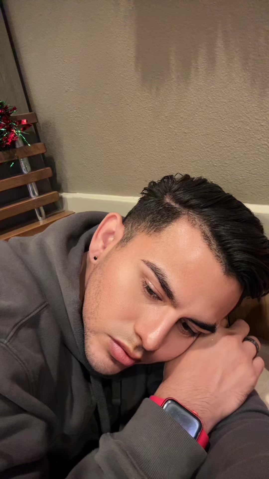 @Elyancarlo