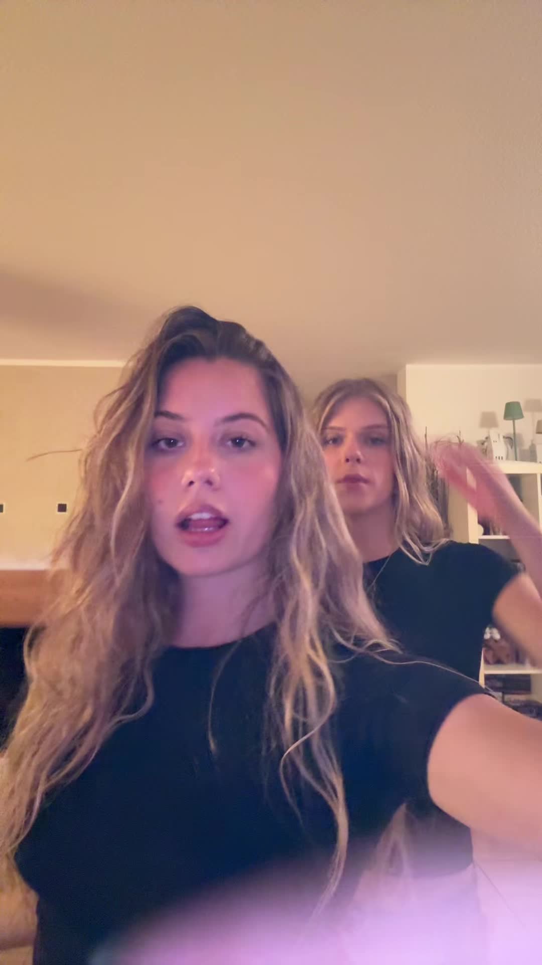 @Nicole