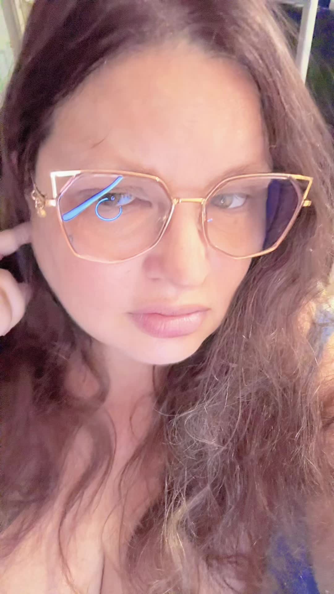 @Odealuna