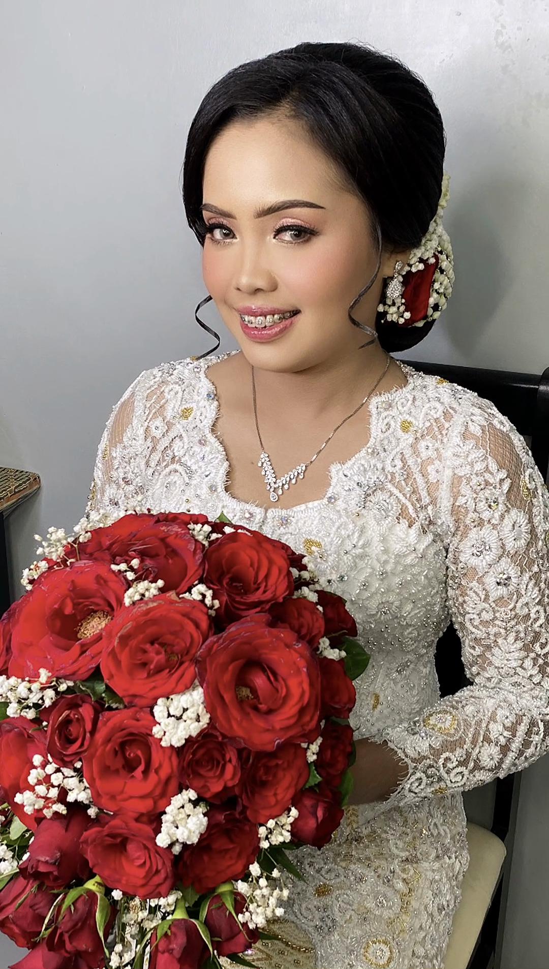 @febrikamua | MUA LINTONGNIHUTA