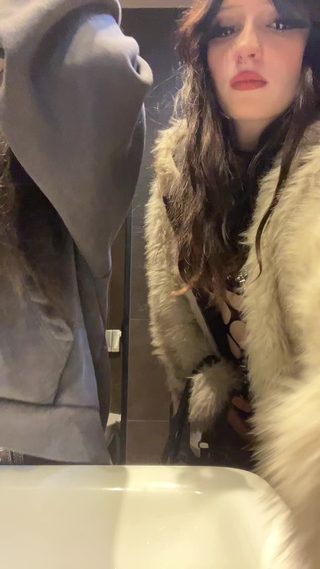 @sabrina🦇