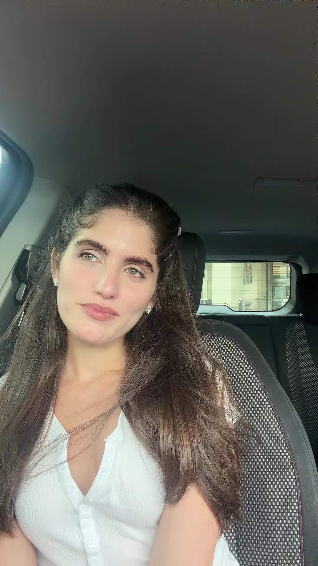 @lauraibonth