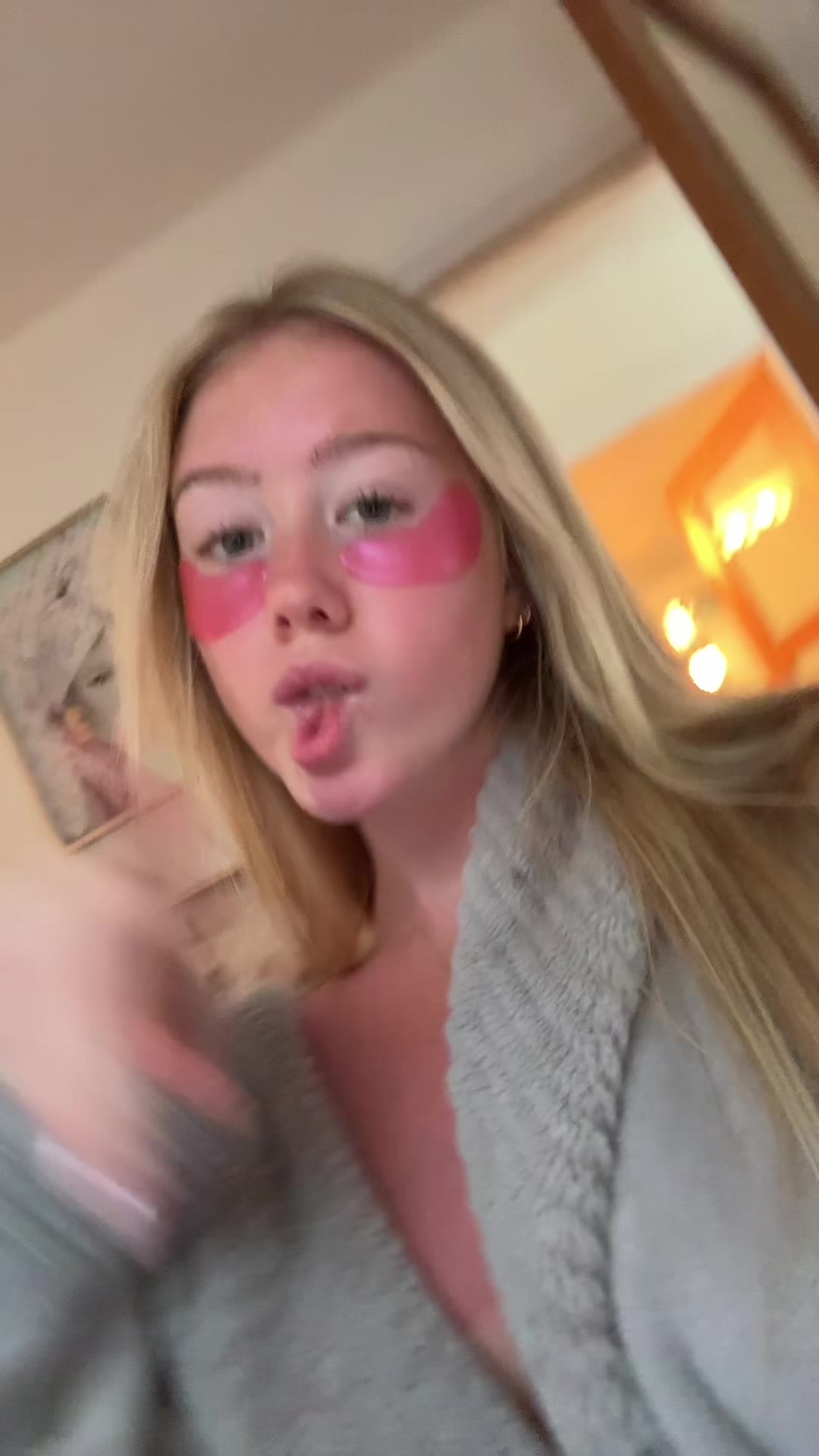 @evie